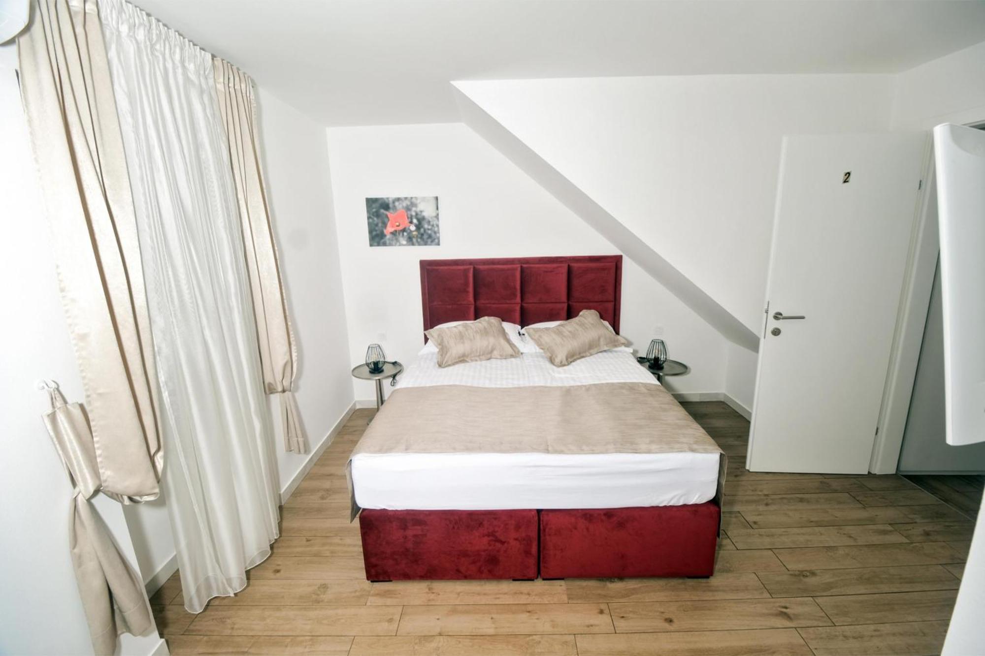 Guesthouse Bepa Split Exterior foto